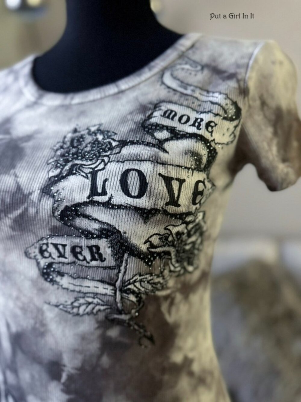 Vocal Apparel Women's Crystal Tie Dye Love Forever Old School Shirt S M L Y2K - Picture 2 of 4